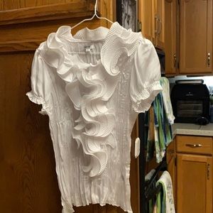 Jaipur White Ruffle Short Sleeve Blouse. Large